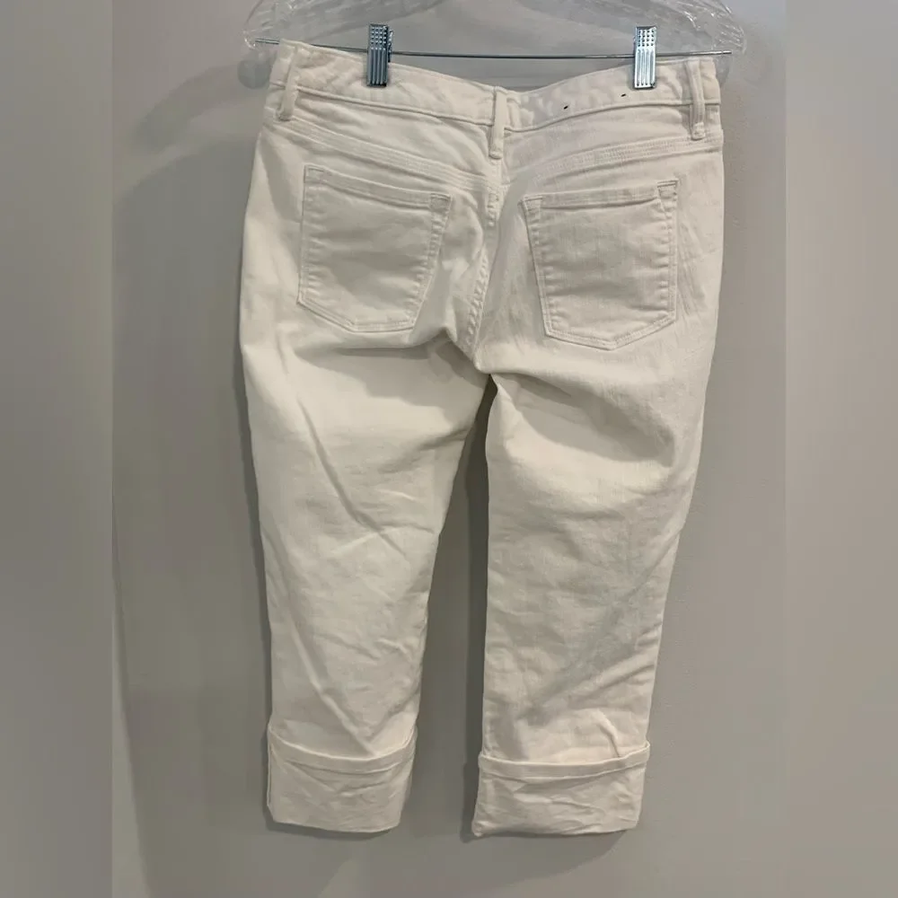 Banana Republic White Ankle Cropped Jeans with Distressed Knees - Picture 2 of 7